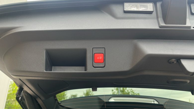Citroen C5 Aircross 157kW Max 73kWh 5dr Auto Electric Hatchback